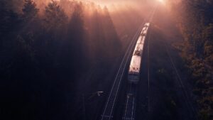 Rieles para Trenes. Maquinaria, Construcción y mantenimiento de infraestructura Ferroviaria.